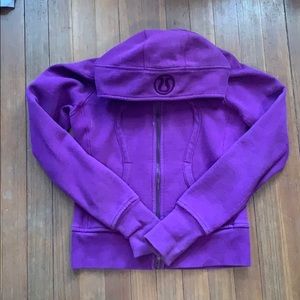 Good condition lululemon scuba hoodie